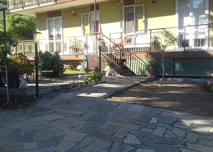 Con Giardino Privato *