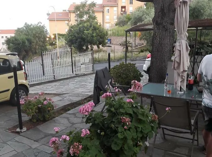 Con Giardino Privato דירה *