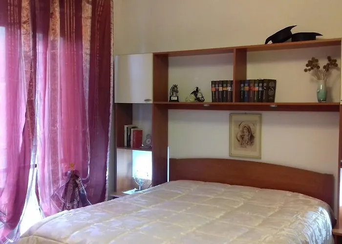 Apartment Con Giardino Privato *