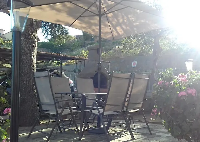 Apartment Con Giardino Privato Santo Stefano al Mare