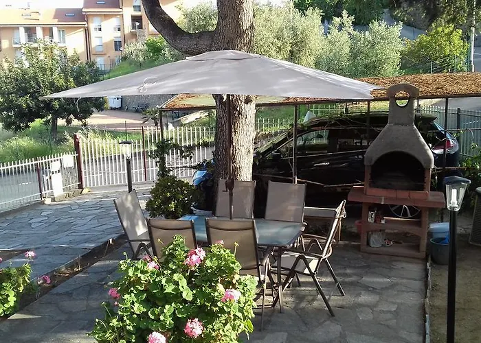 Apartment Con Giardino Privato Santo Stefano al Mare